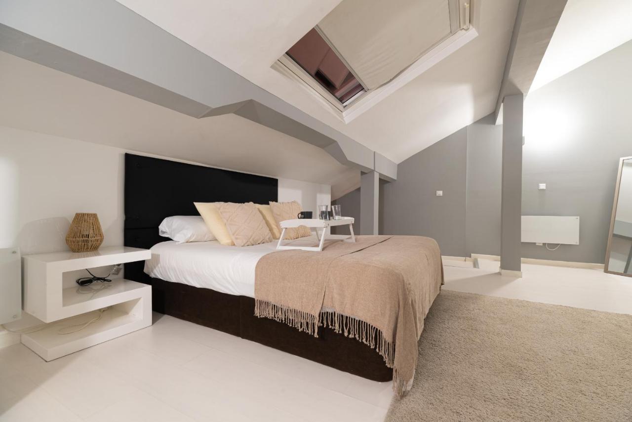 Elegante Atico Duplex Lägenhet Vigo Exteriör bild